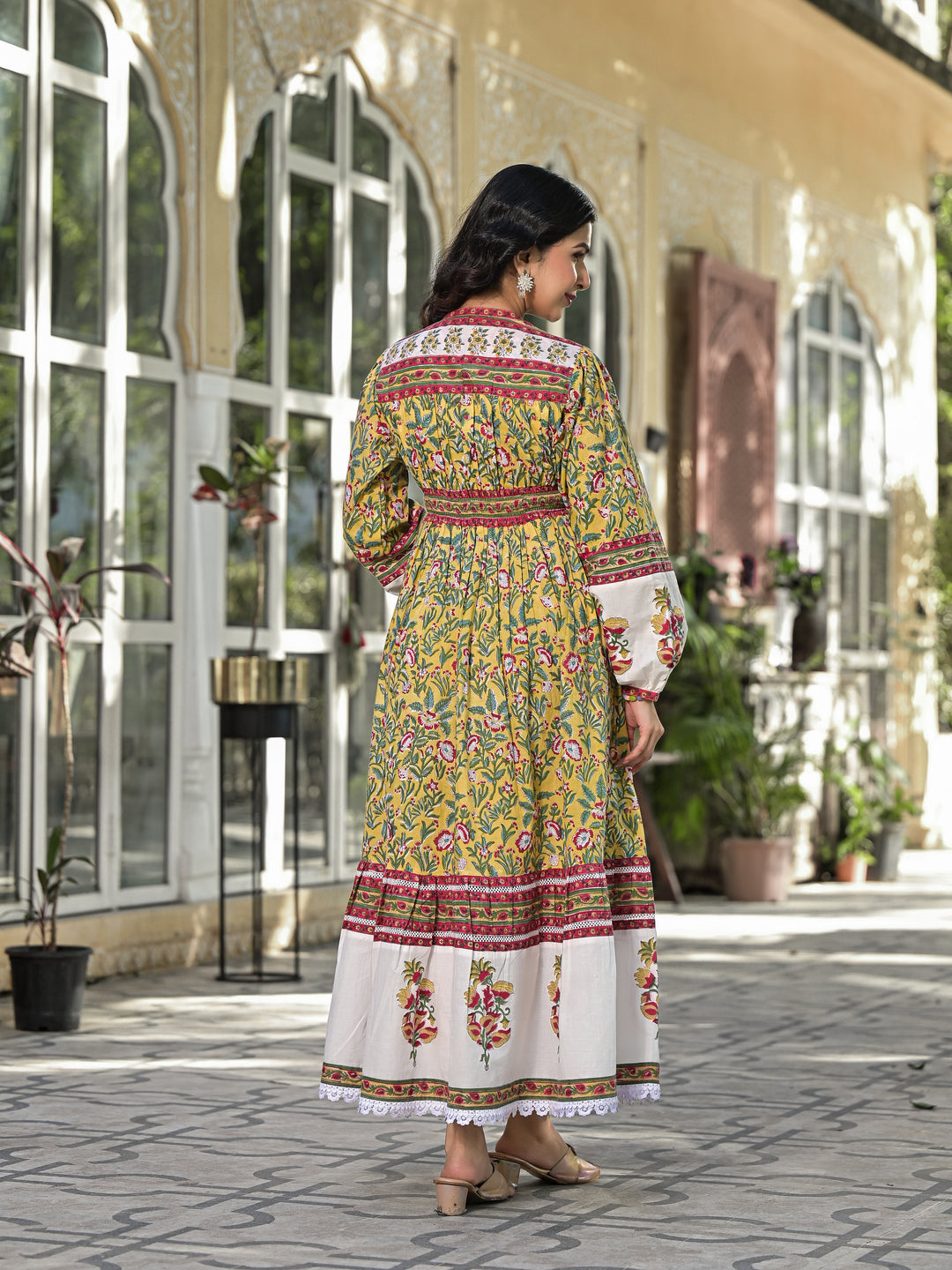 Vrisha -  Dress (Green)