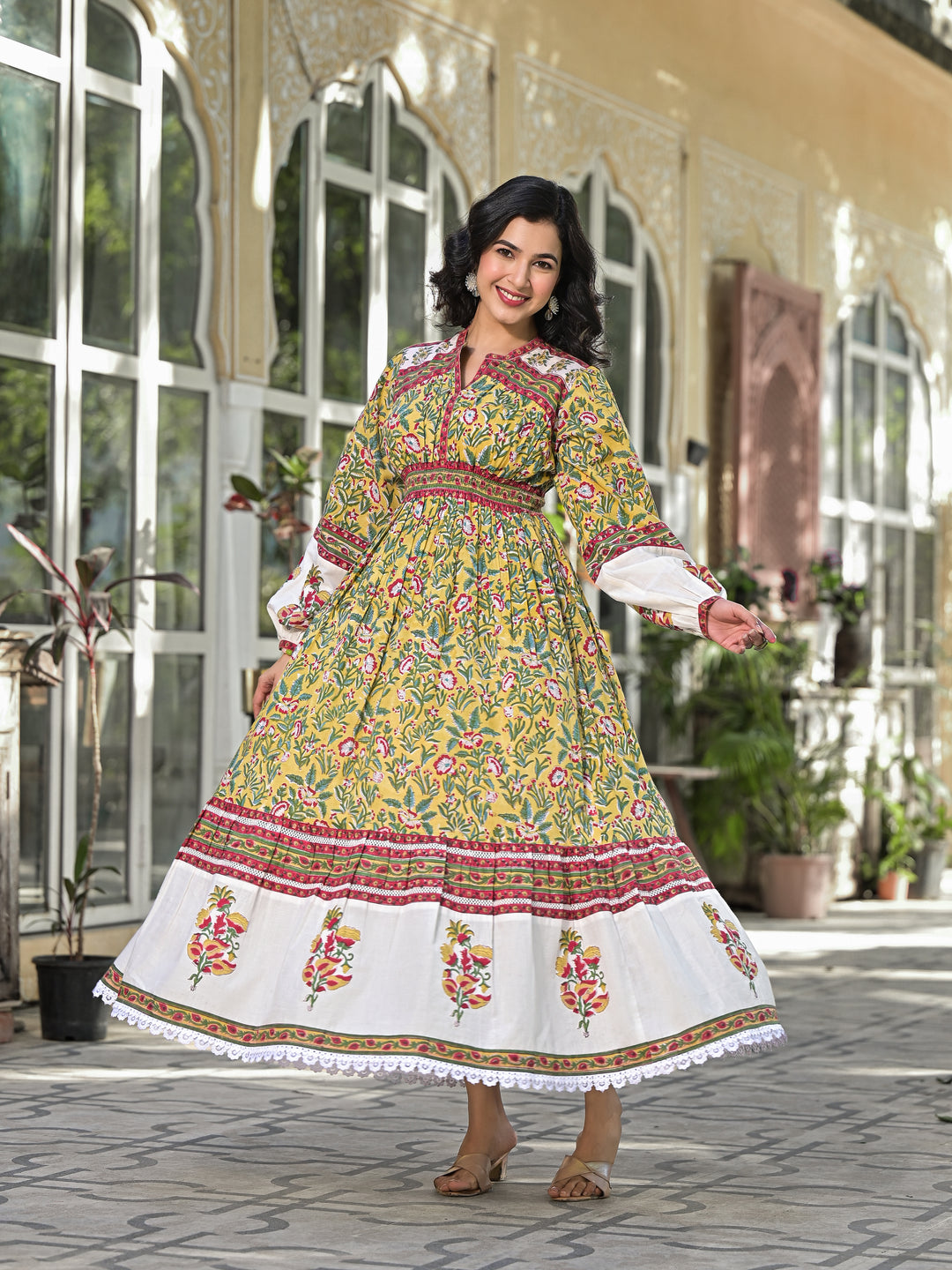 Vrisha -  Dress (Green)