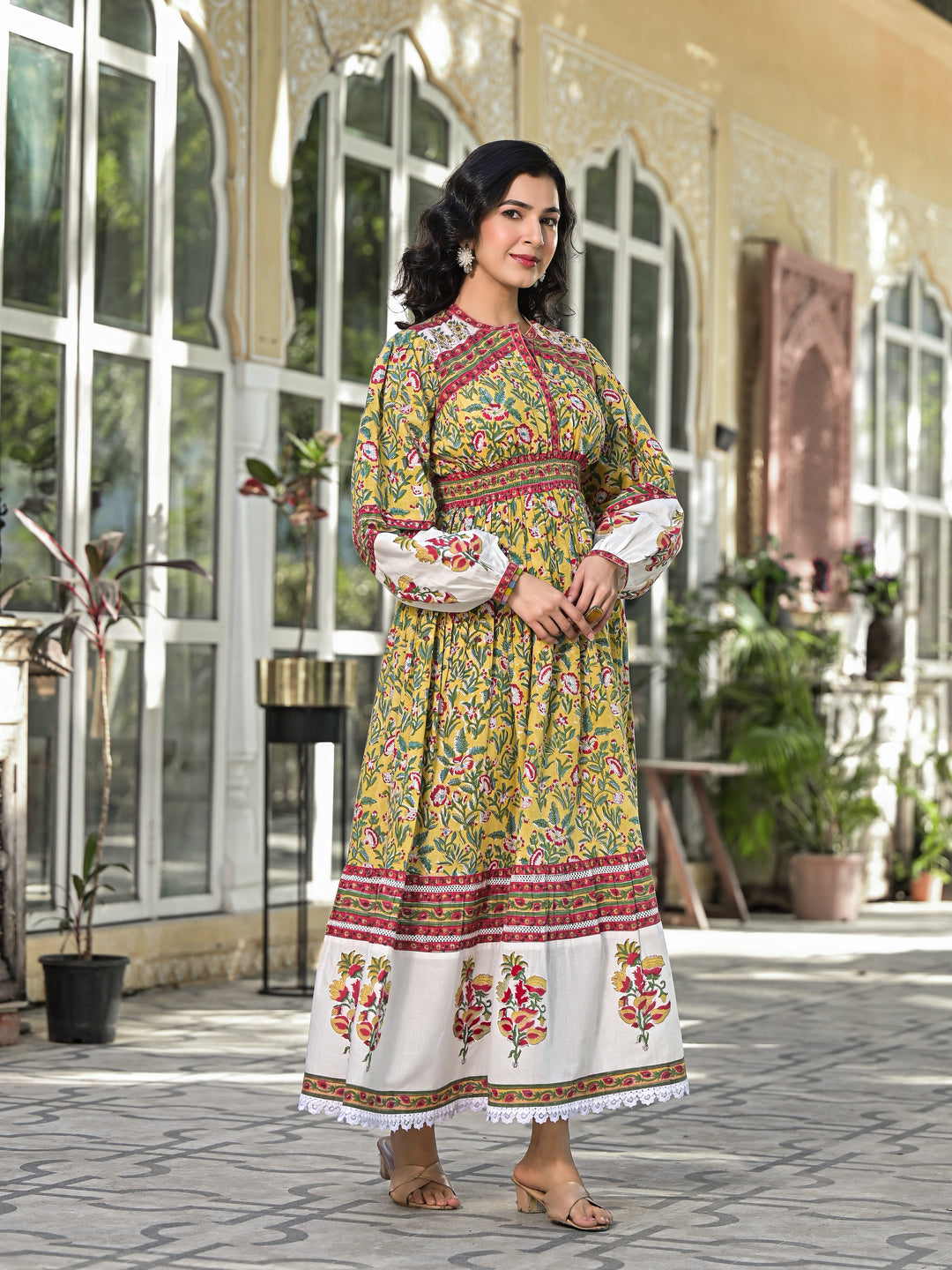 Vrisha -  Dress (Green)