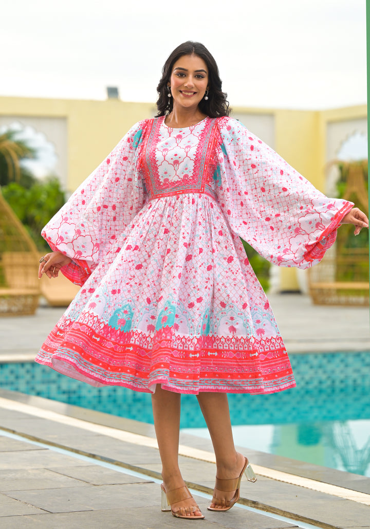 AURA - BOX BALLOON SLEEVE DRESS