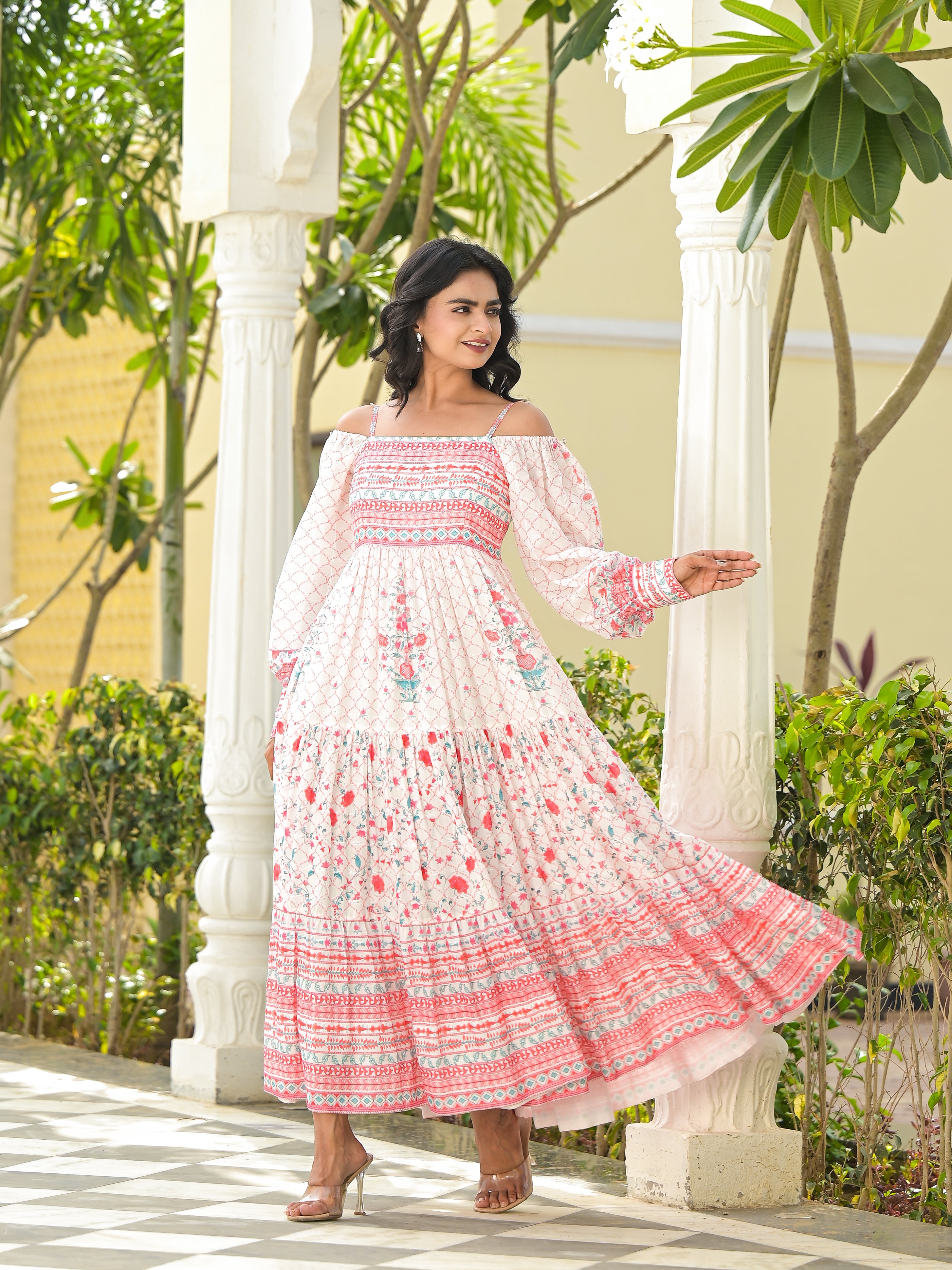 AASHI - OFF THE SHOULDERS DRESS