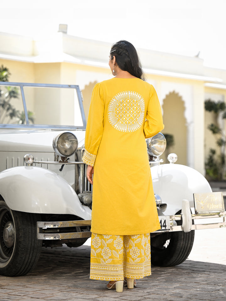 Starini - Lapel Kurta And Palazzo