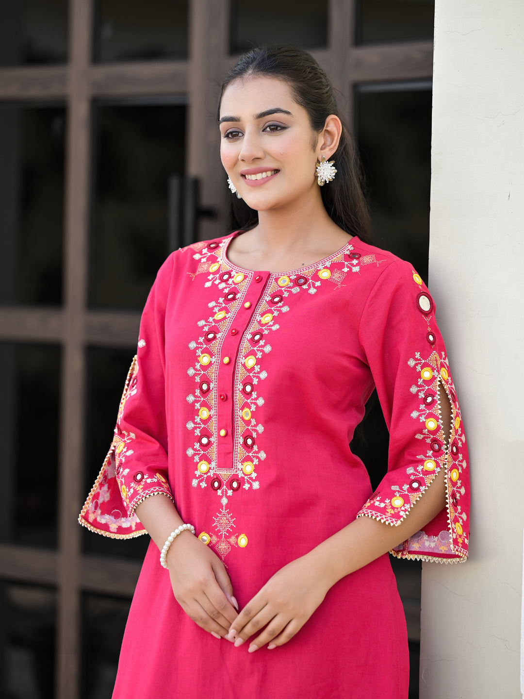 Aanta - Straight Kurta & Palazzo (Fuscia)