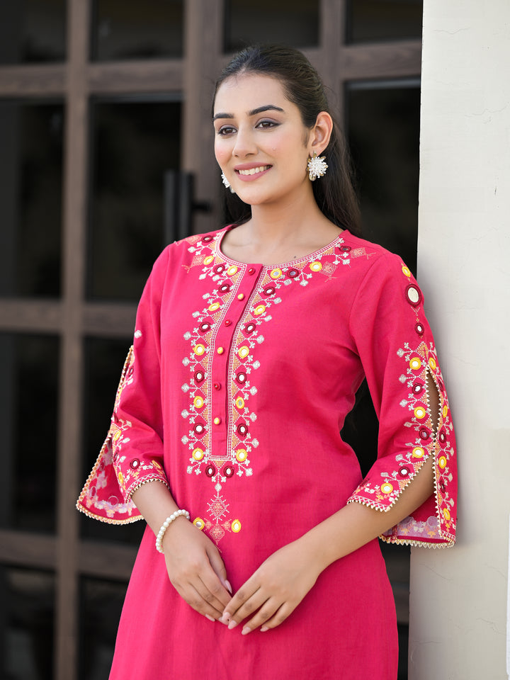 Aanta - Straight Kurta & Palazzo (Fuscia)