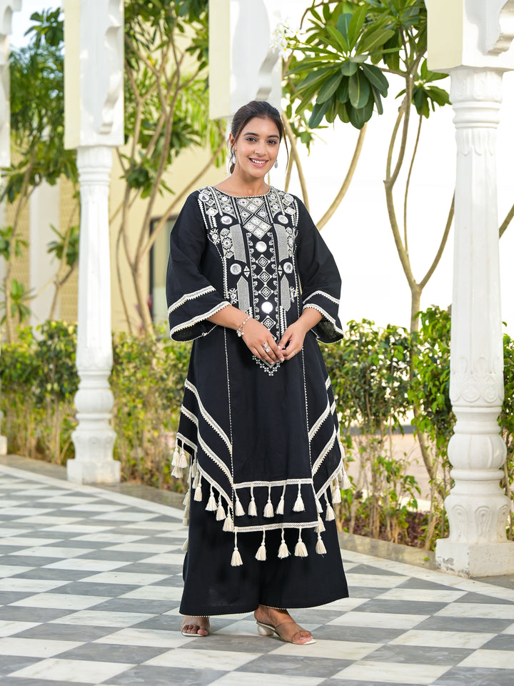 VAAMI - SCALLOP KURTA & PALAZZO (BLACK)