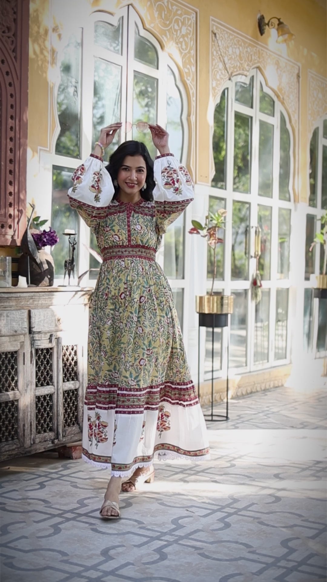 Vrisha -  Dress (Green)