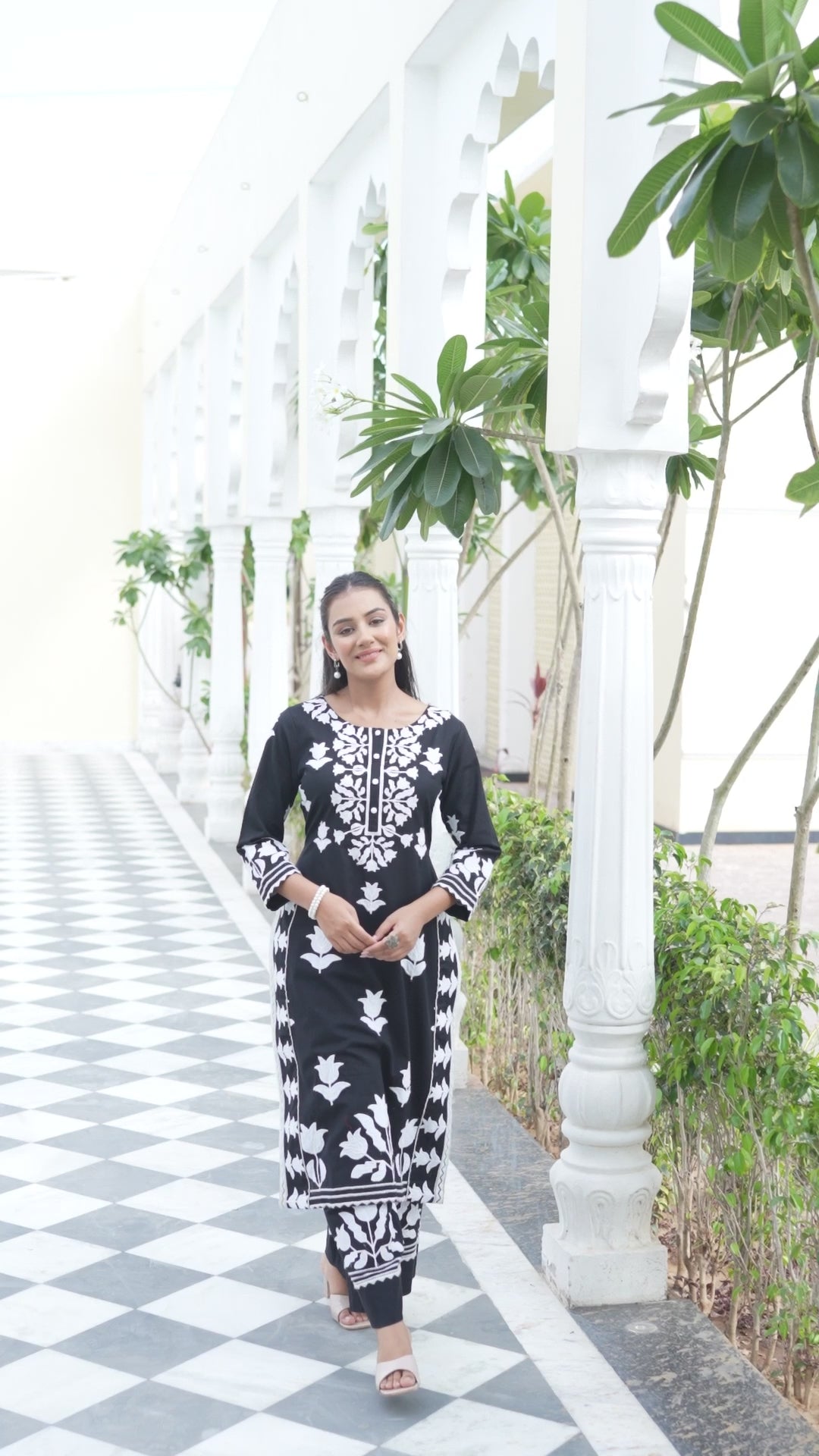 Seraphic - Kurta And Palazzo (Black)